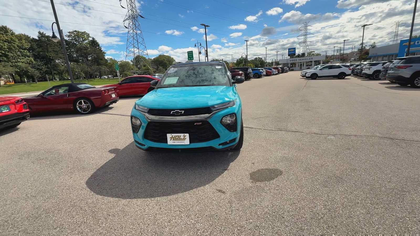 Used 2021 Chevrolet TrailBlazer RS w/ Sun and Liftgate Package AWD/4WD image 3