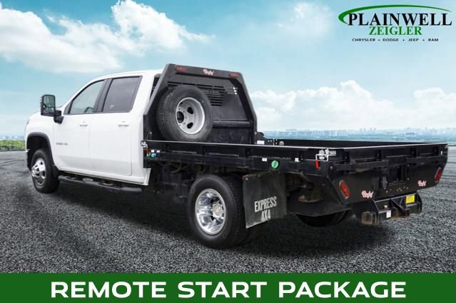 Used 2024 Chevrolet Silverado 3500 LT w/ Convenience Package image 2