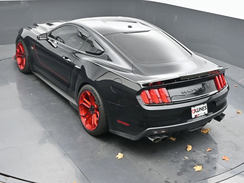 Used 2017 Ford Mustang GT Premium w/ GT Performance Package image 35