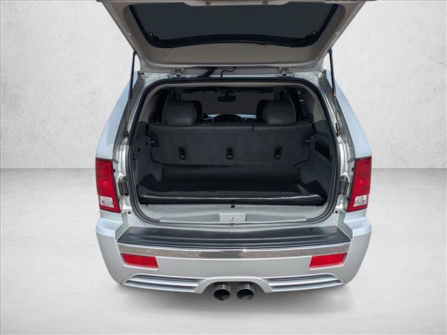 Used 2007 Jeep Grand Cherokee SRT8 w/ SRT Option Group I AWD/4WD image 6