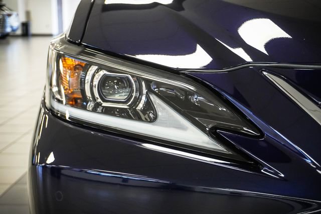 Used 2022 Lexus ES 350 w/ Premium Package image 29
