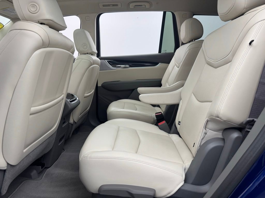 Used 2024 Cadillac XT6 Premium Luxury w/ LPO, Floor Liner Package image 46