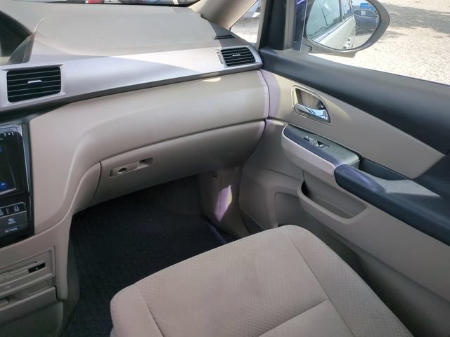 Used 2017 Honda Odyssey SE image 18