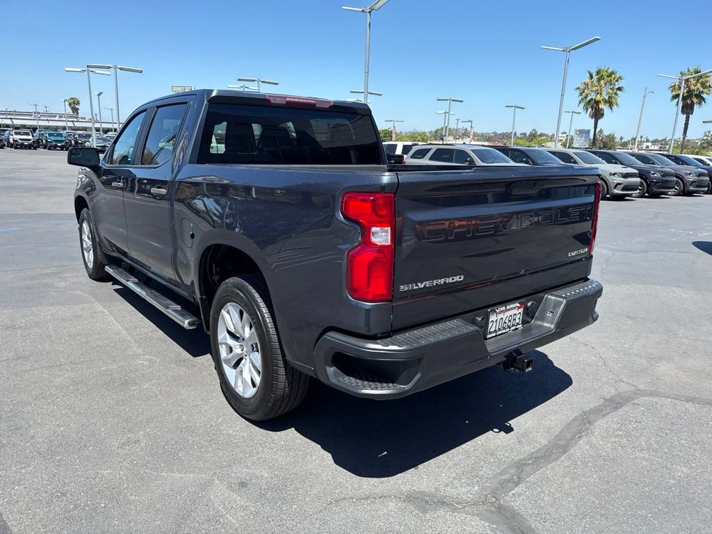 Used 2020 Chevrolet Silverado 1500 Custom w/ Custom Value Package RWD image 5
