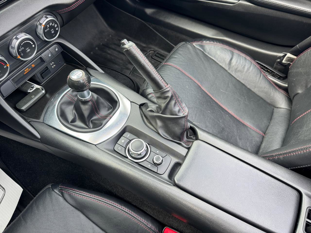 Used 2016 MAZDA MX-5 Miata Grand Touring image 7