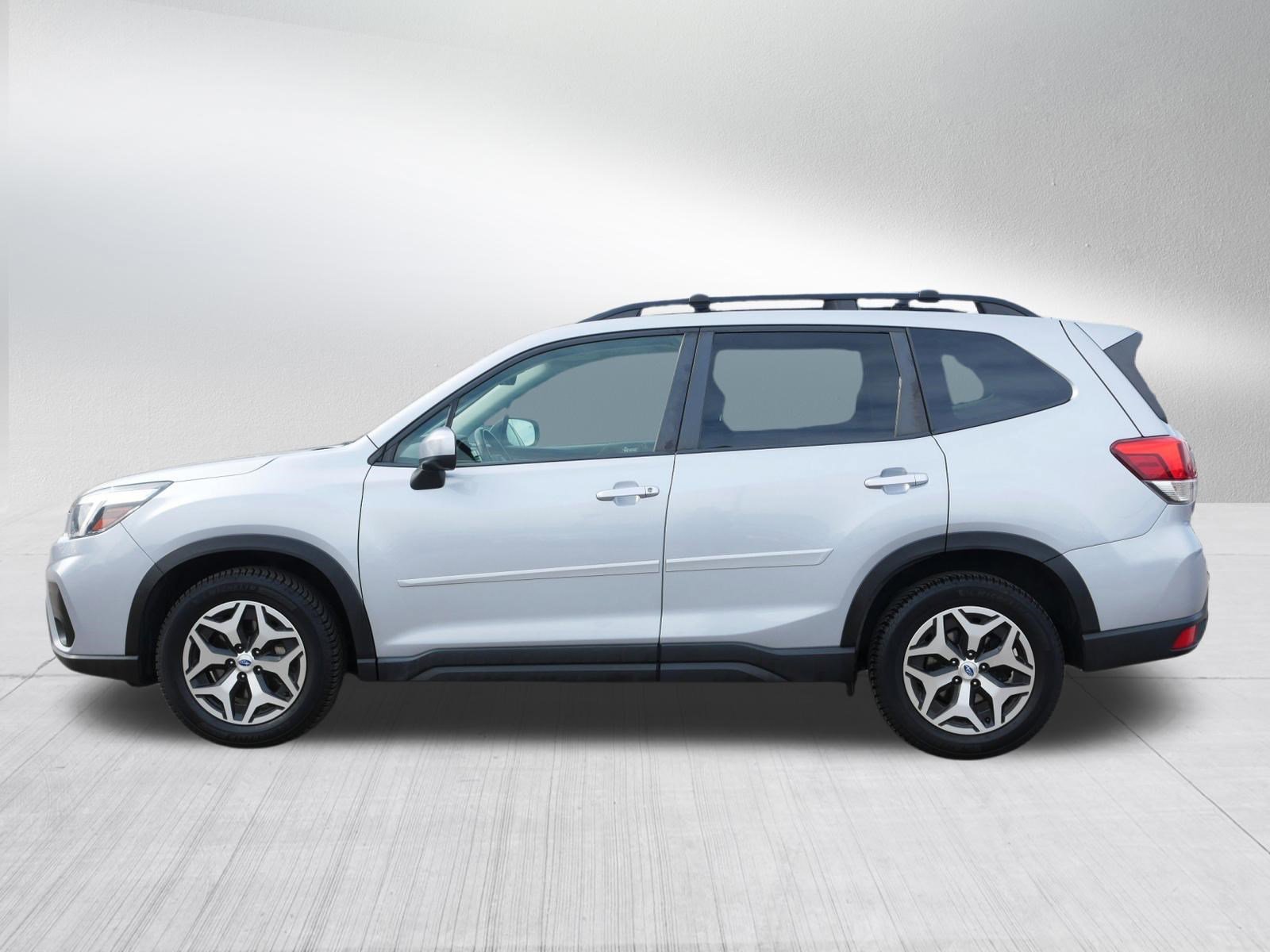 Used 2020 Subaru Forester Premium image 4