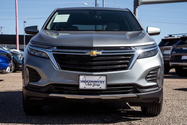 Used 2023 Chevrolet Equinox LT AWD/4WD image 2