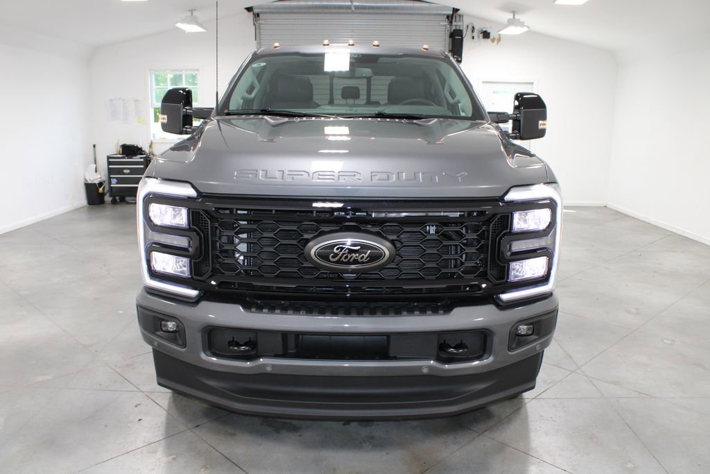 New 2026 Ford F350 Lariat AWD/4WD image 2