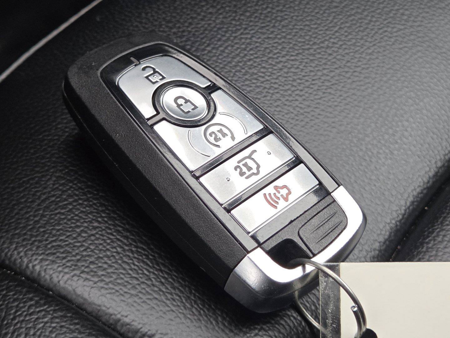 Used 2024 Ford Edge SEL w/ Convenience Package AWD/4WD image 28