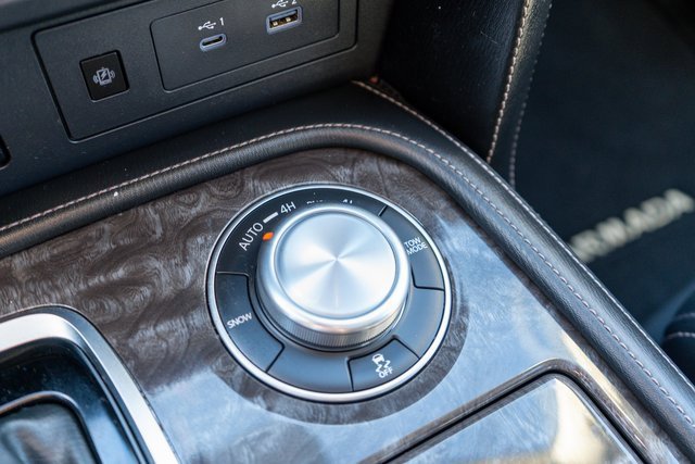 Used 2022 Nissan Armada Platinum w/ Captain's Chairs Package image 42