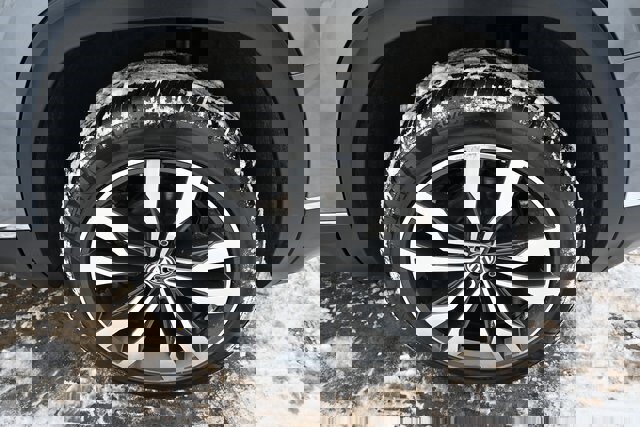 Used 2019 Volkswagen Atlas SEL Premium image 13