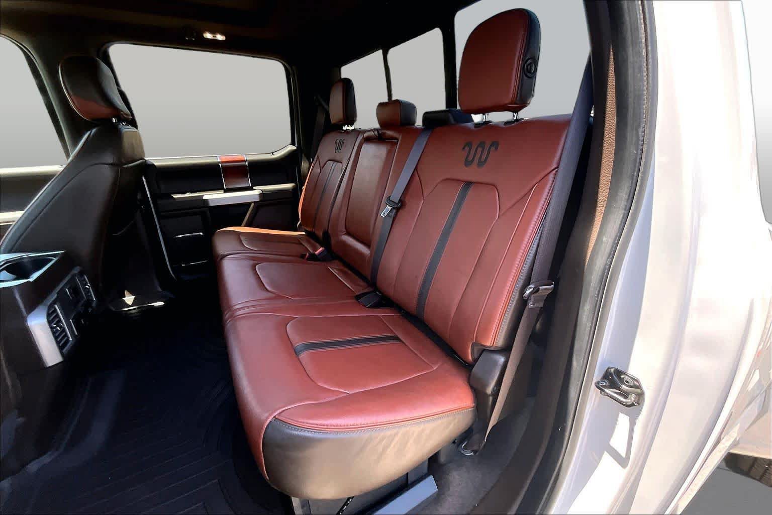 Used 2018 Ford F450 King Ranch w/ King Ranch Ultimate Package AWD/4WD image 21