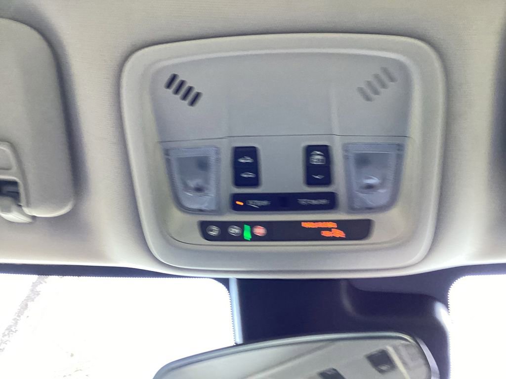 Used 2024 Chevrolet Malibu LT FWD image 29