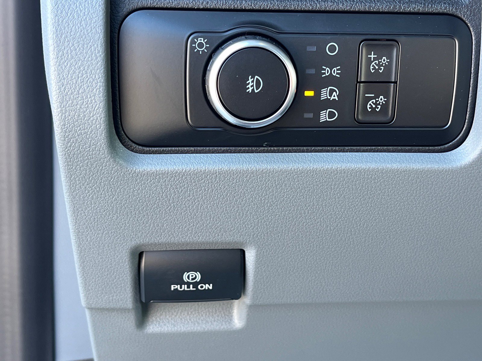 New 2026 Ford F350 XL w/ XL Chrome Package image 16