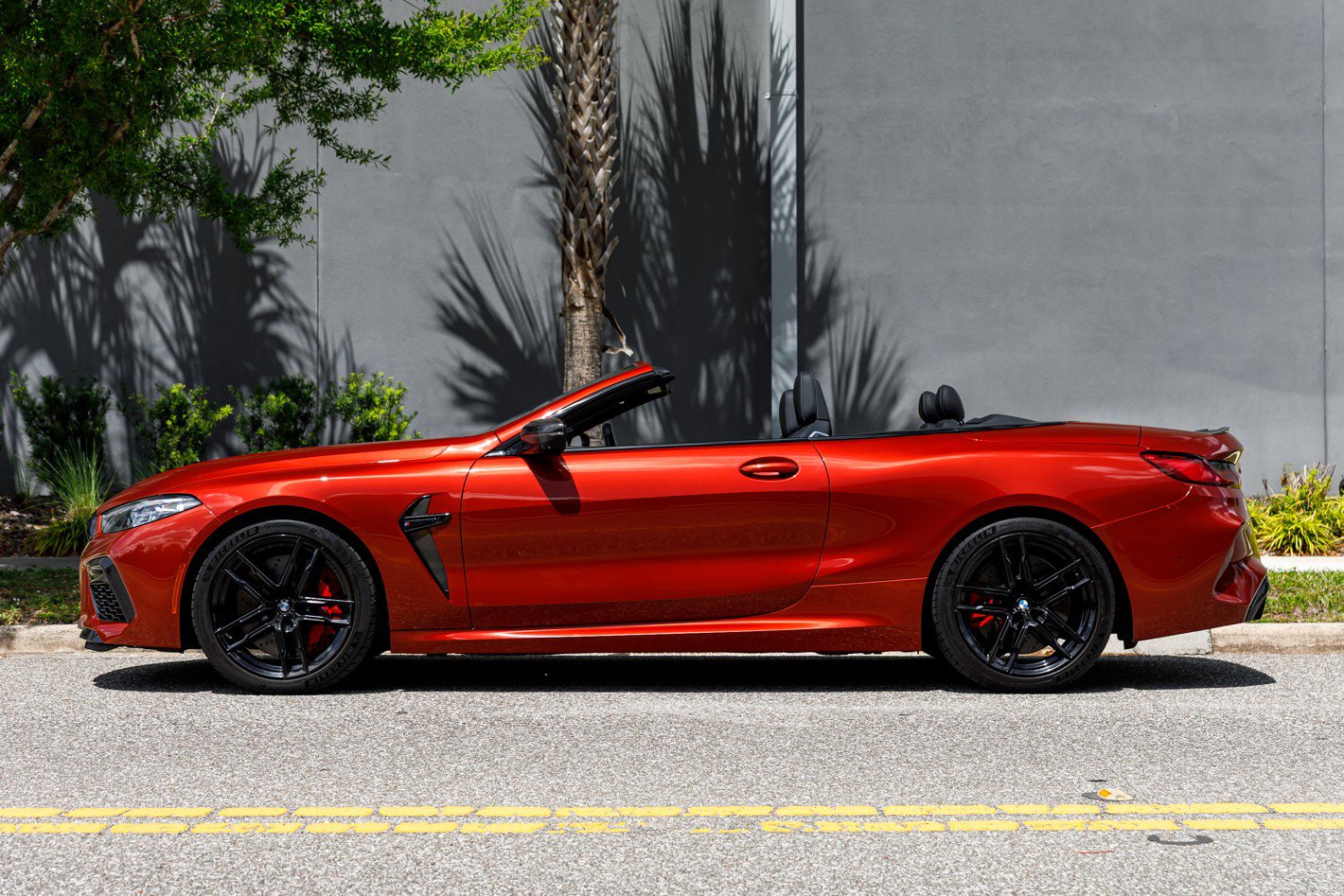 Used 2022 BMW M8 Competition w/ M Carbon Exterior Package image 20