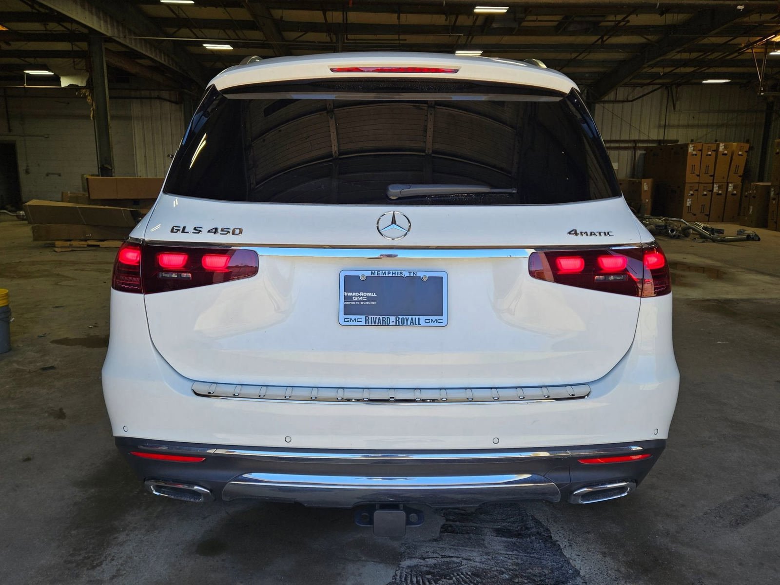 Used 2024 Mercedes-Benz GLS 450 4MATIC image 5