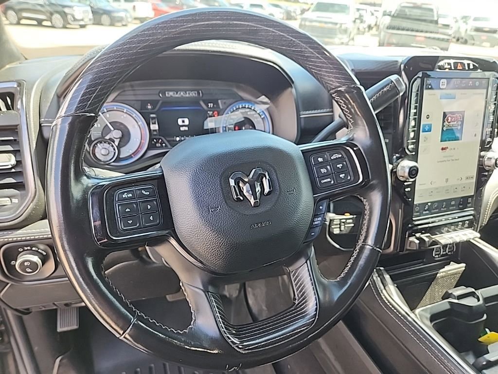 Used 2022 RAM 2500 Limited AWD/4WD image 9
