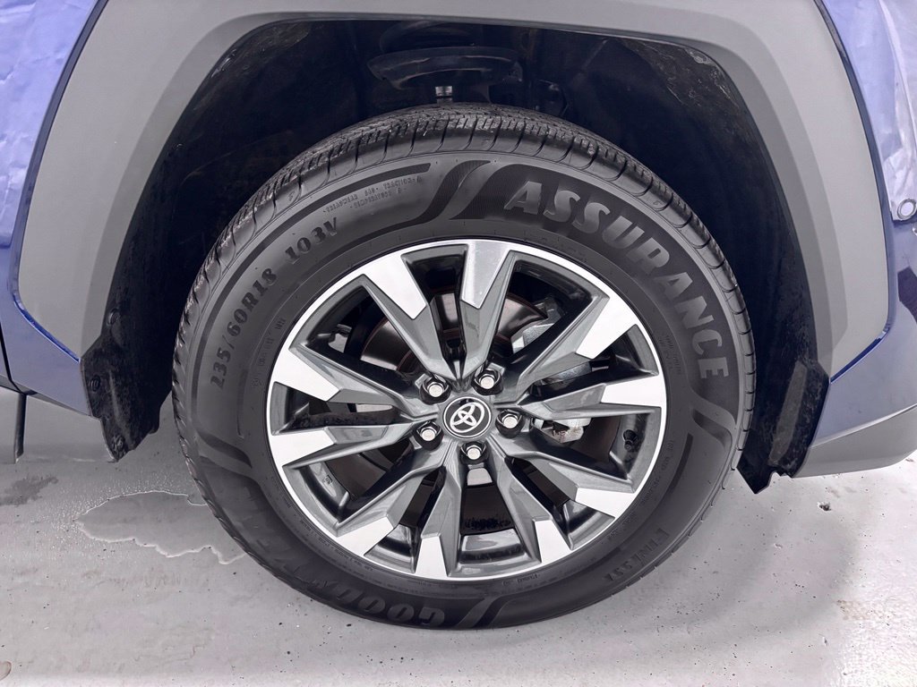 Used 2026 Toyota RAV4 Limited AWD/4WD image 57