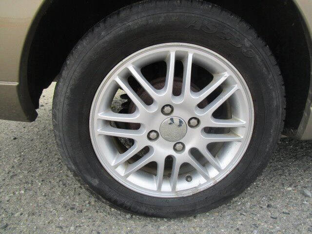 Used 2005 Ford Focus SE image 20