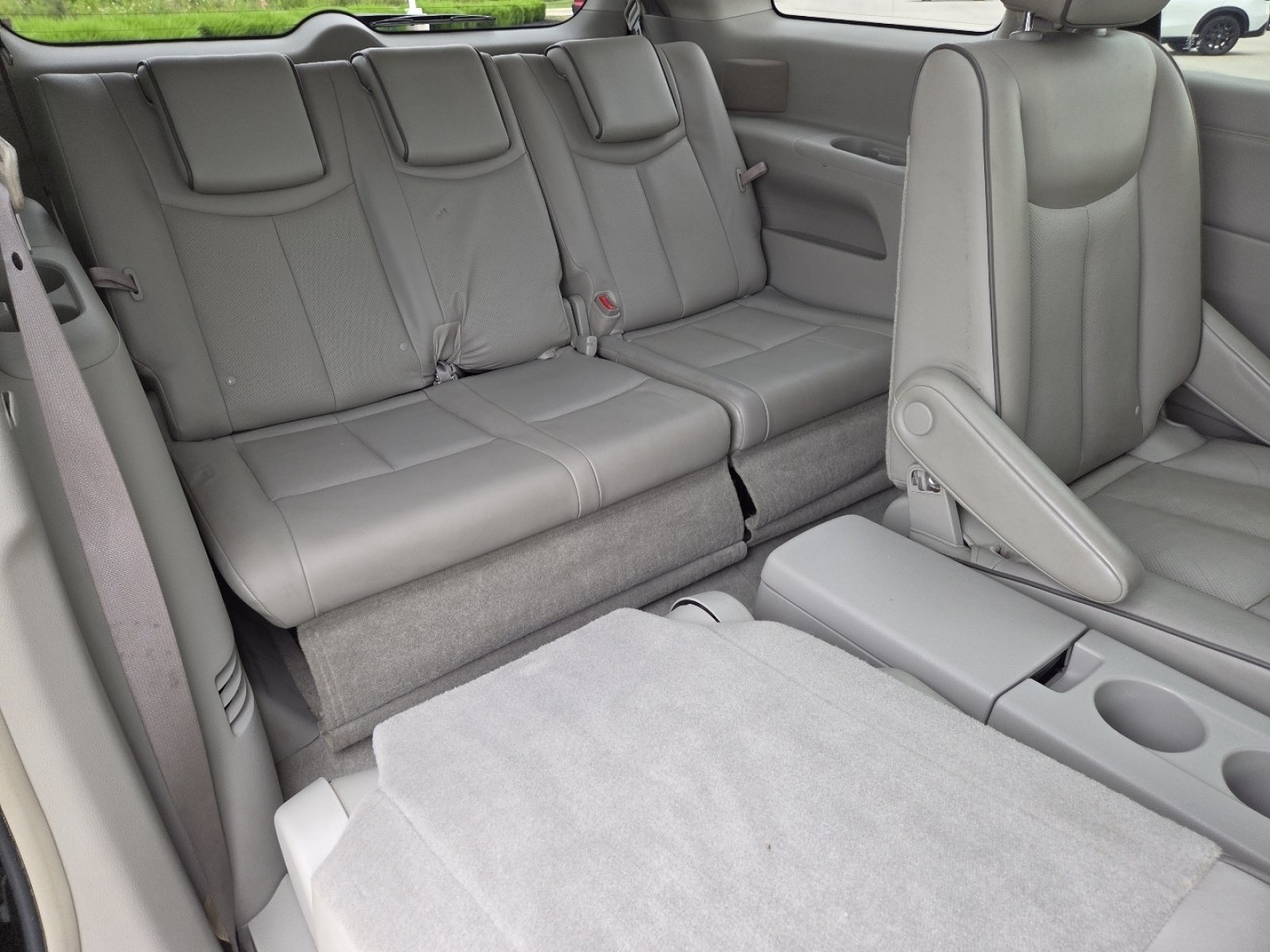 Used 2012 Nissan Quest SL w/ Bose Pkg FWD image 21