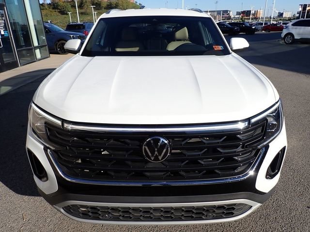 Used 2024 Volkswagen Atlas Cross Sport SE image 9