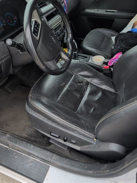 Used 2012 Ford Fusion SEL FWD image 9