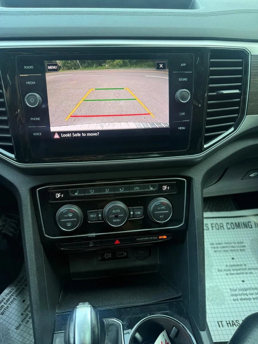 Used 2018 Volkswagen Atlas SEL FWD image 15