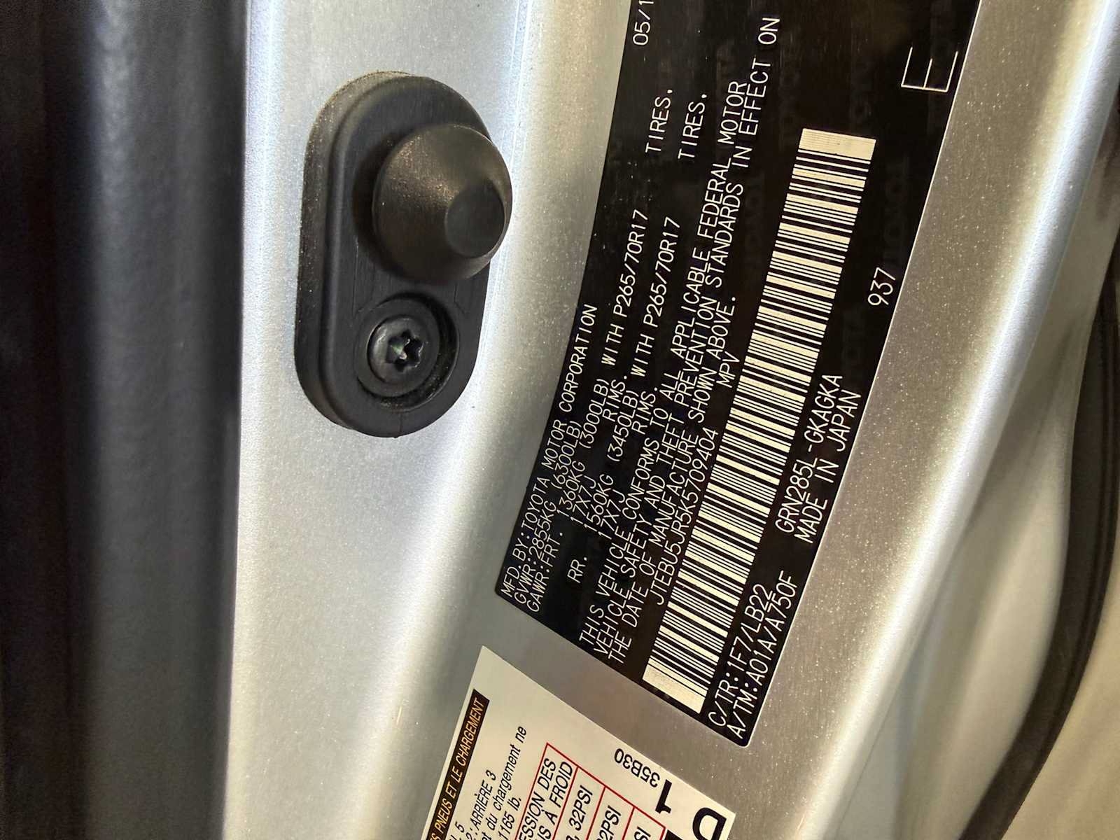 Used 2019 Toyota 4Runner SR5 Premium AWD/4WD image 39