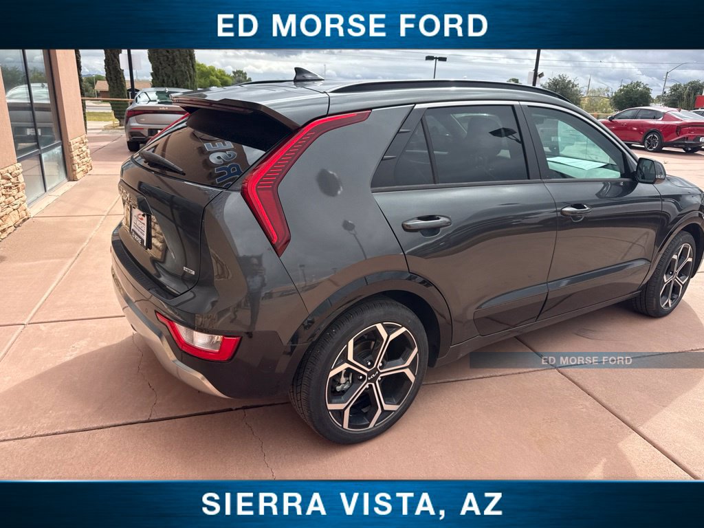 Certified 2025 Kia Niro EX Touring FWD image 10