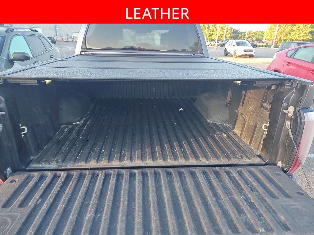 Used 2022 Toyota Tundra Platinum w/ Advanced Package AWD/4WD image 5