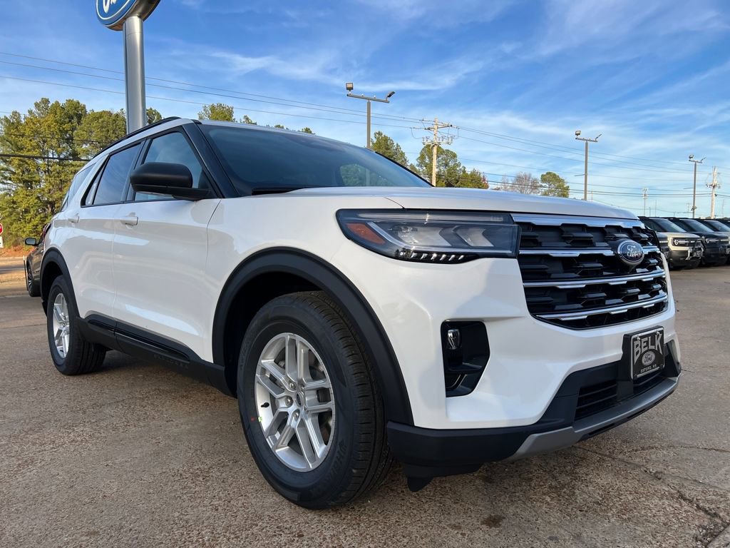 New 2026 Ford Explorer Active image 1