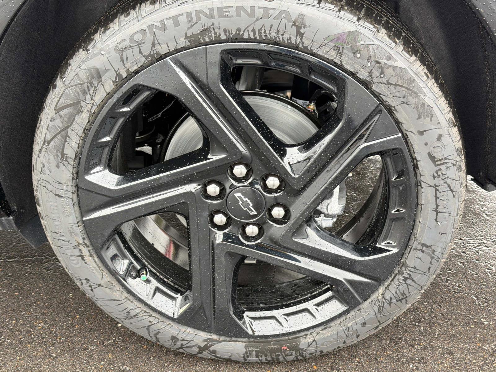 New 2026 Chevrolet Equinox EV RS image 8