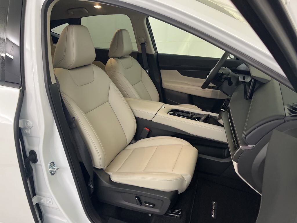 Used 2025 Nissan Murano SV image 22