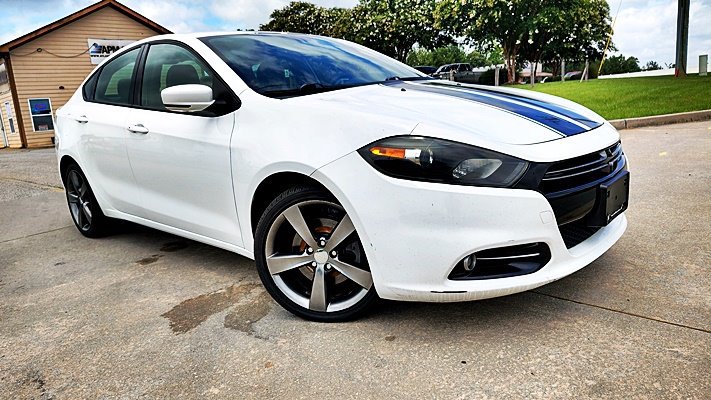 Used 2015 Dodge Dart GT w/ Sun/Sound Group FWD image 2