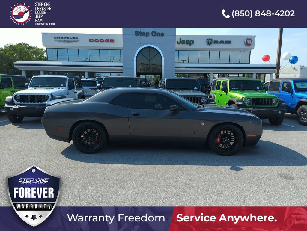 Used 2023 Dodge Challenger SRT Hellcat RWD image 7