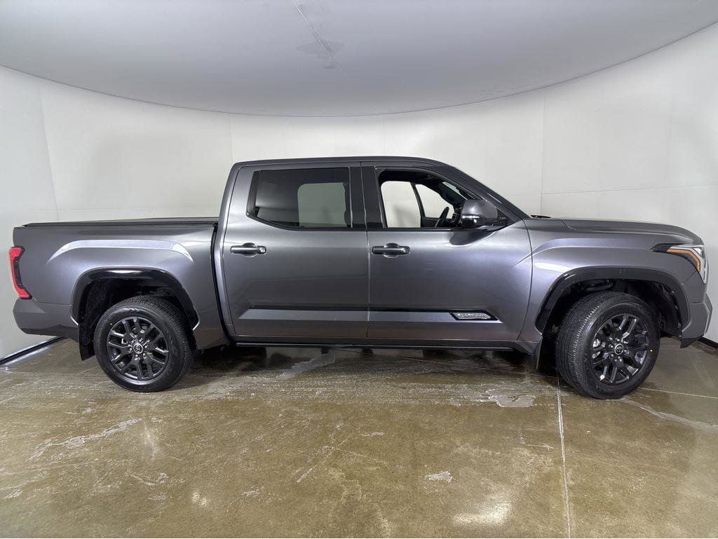 Used 2023 Toyota Tundra Platinum image 17