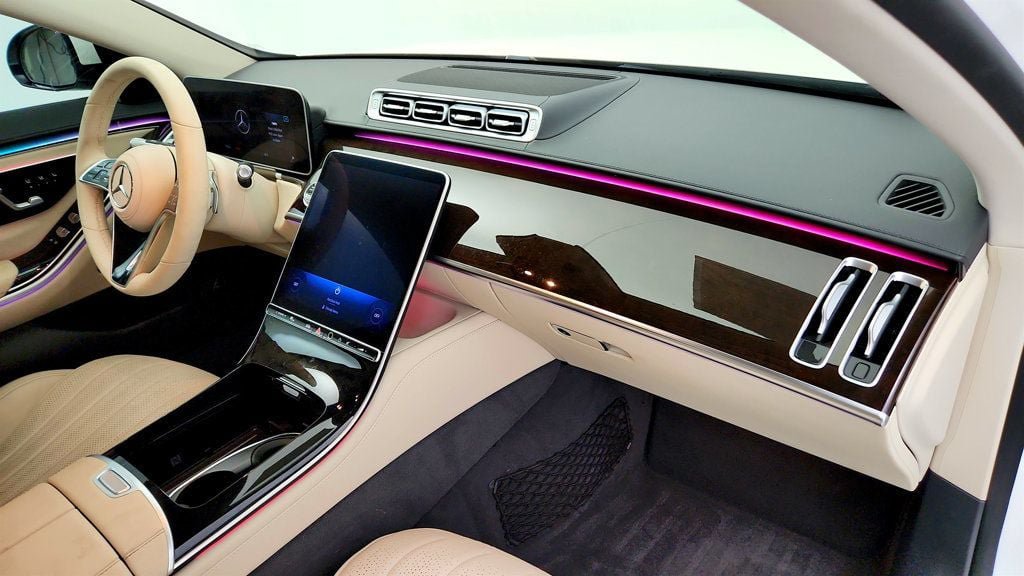 Used 2022 Mercedes-Benz S 500 4MATIC image 24