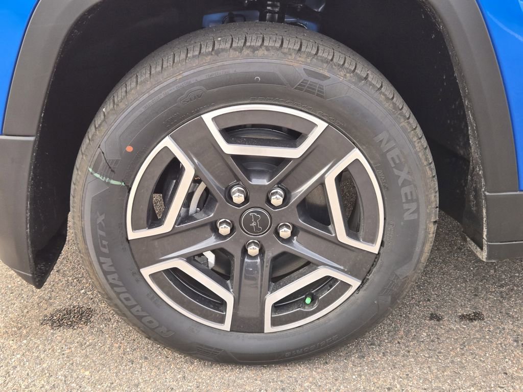 New 2026 Jeep Cherokee Limited image 7