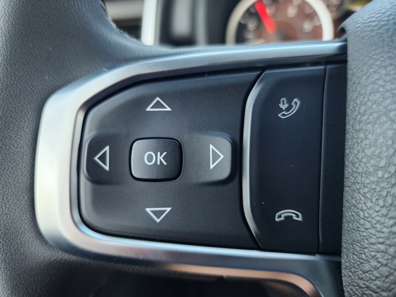 New 2026 RAM 2500 Big Horn AWD/4WD image 15