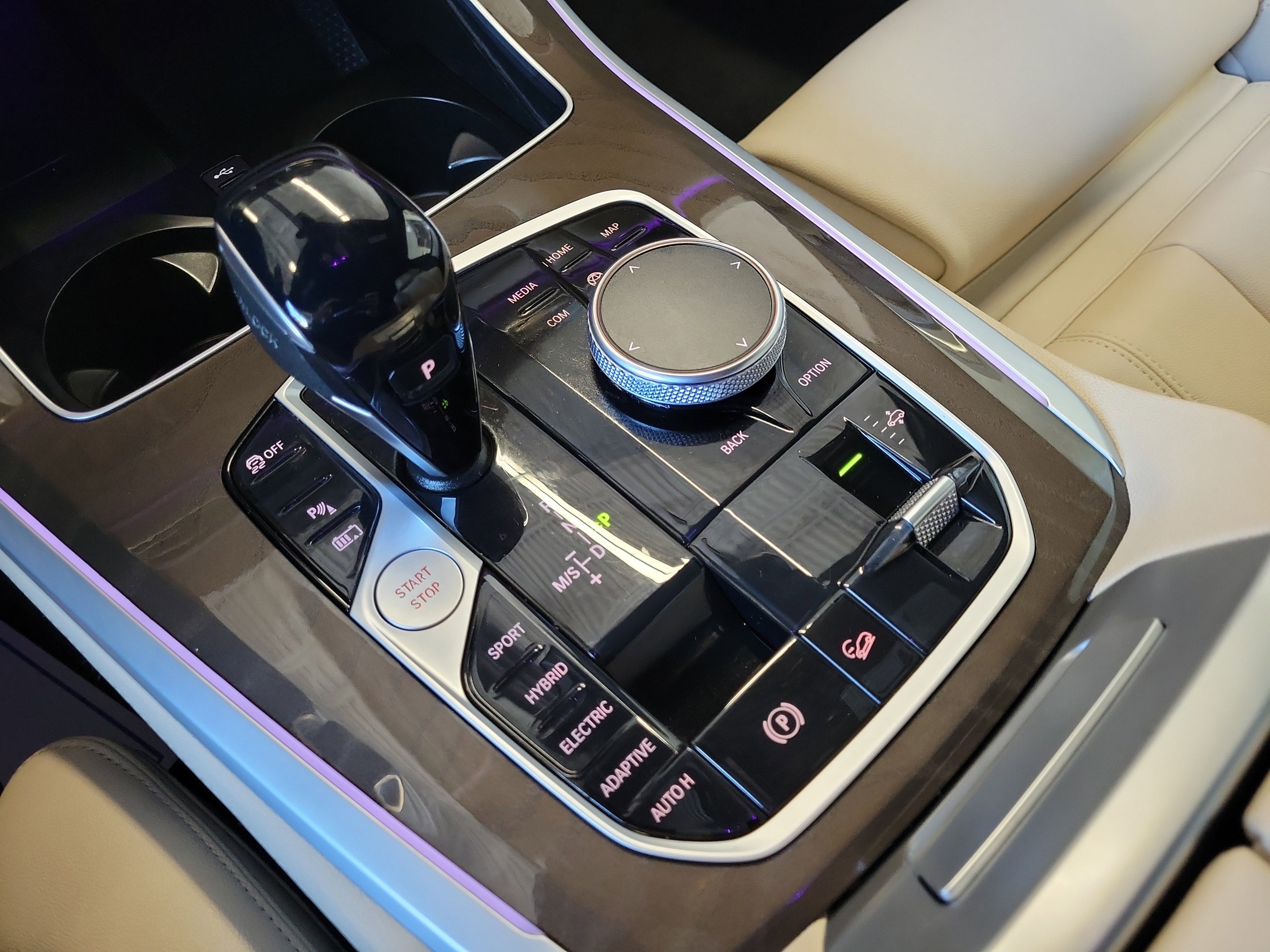 Used 2022 BMW X5 xDrive45e w/ Climate Comfort Package image 24