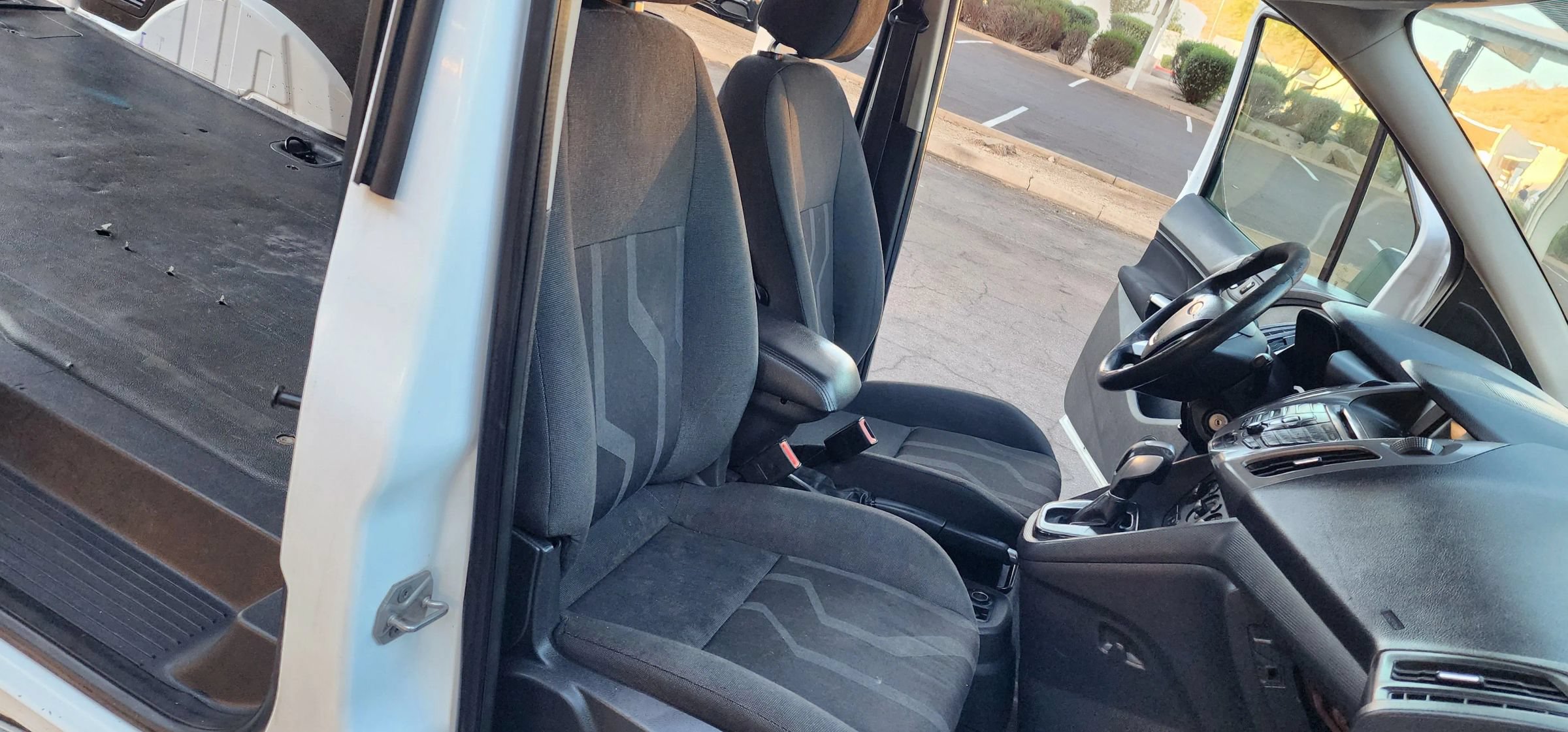 Used 2015 Ford Transit Connect XLT FWD image 20