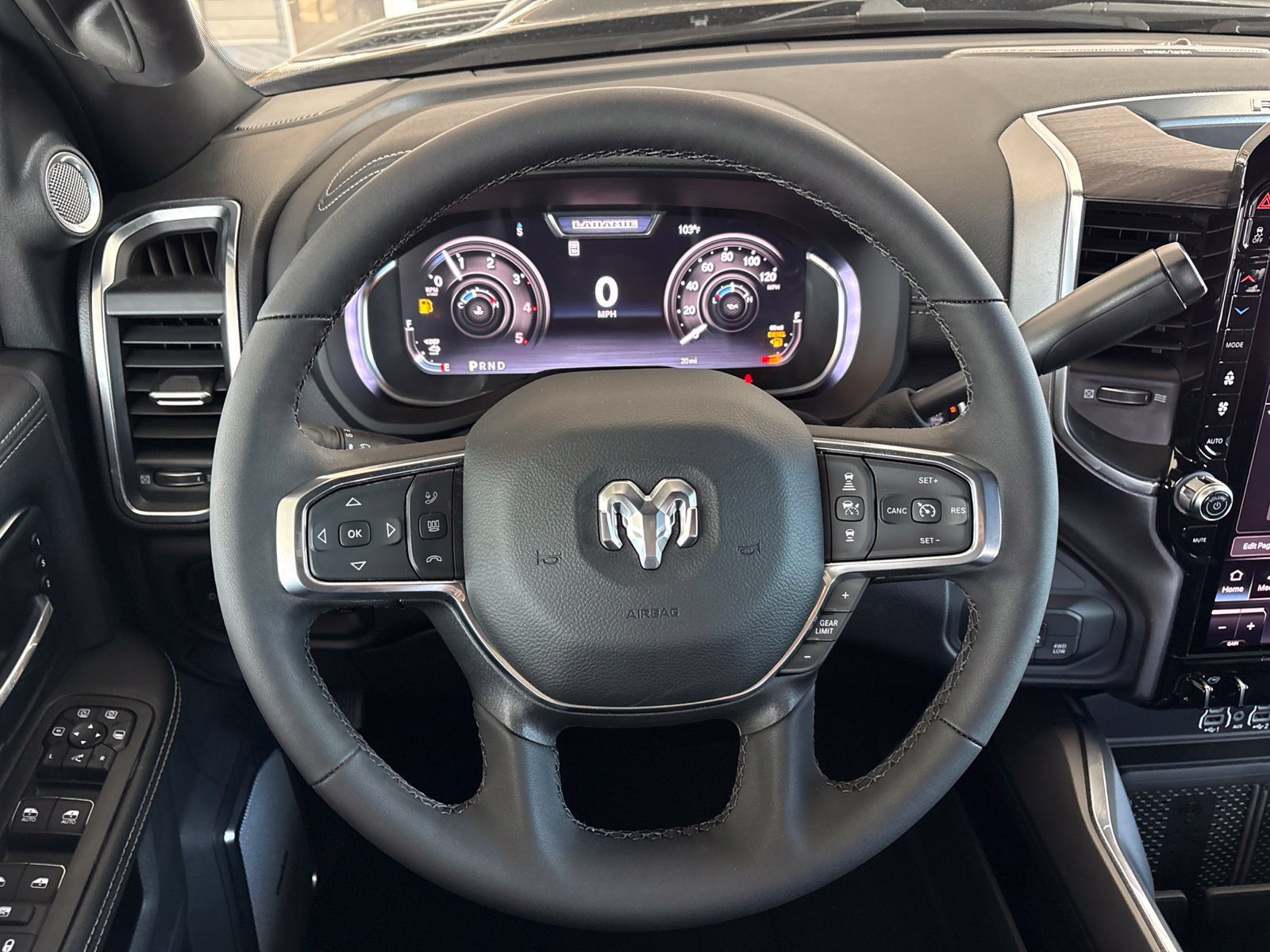 New 2027 RAM 2500 Laramie AWD/4WD image 30
