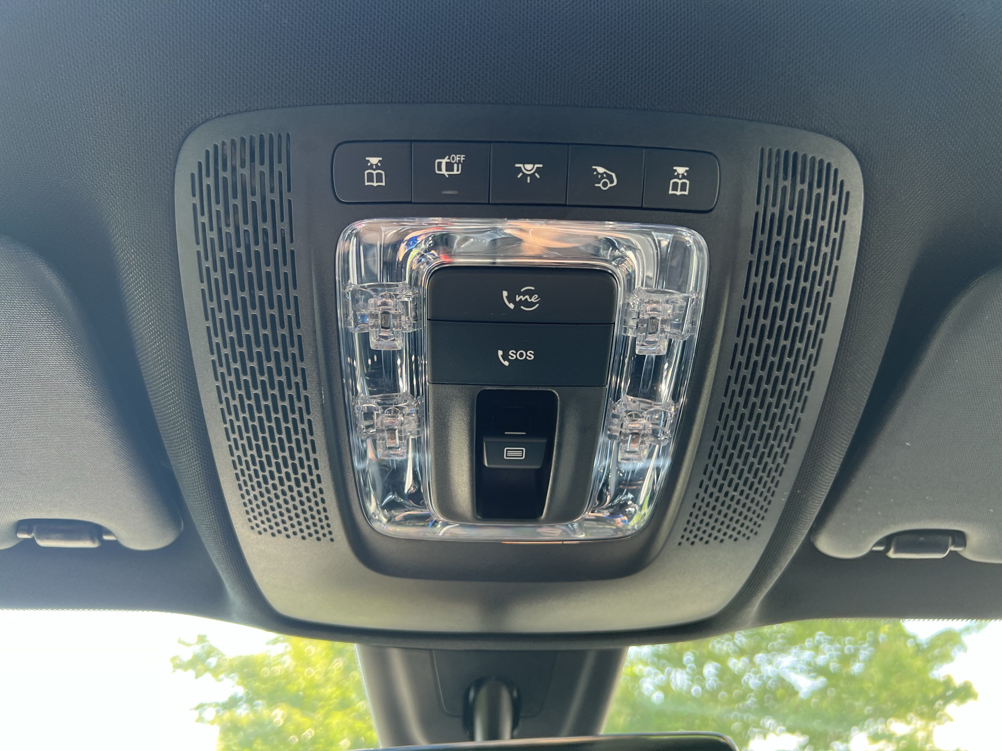 Certified 2022 Mercedes-Benz GLB 250 4MATIC image 29