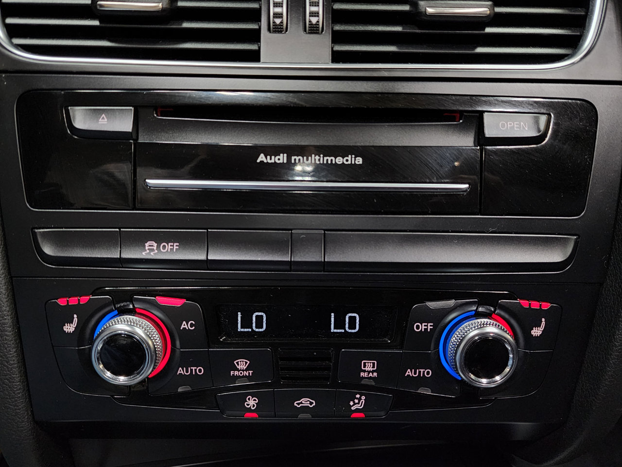 Used 2013 Audi A5 2.0T Prestige image 34