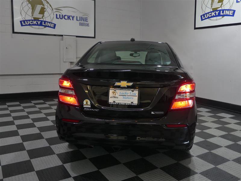 Used 2019 Chevrolet Sonic Premier FWD image 8