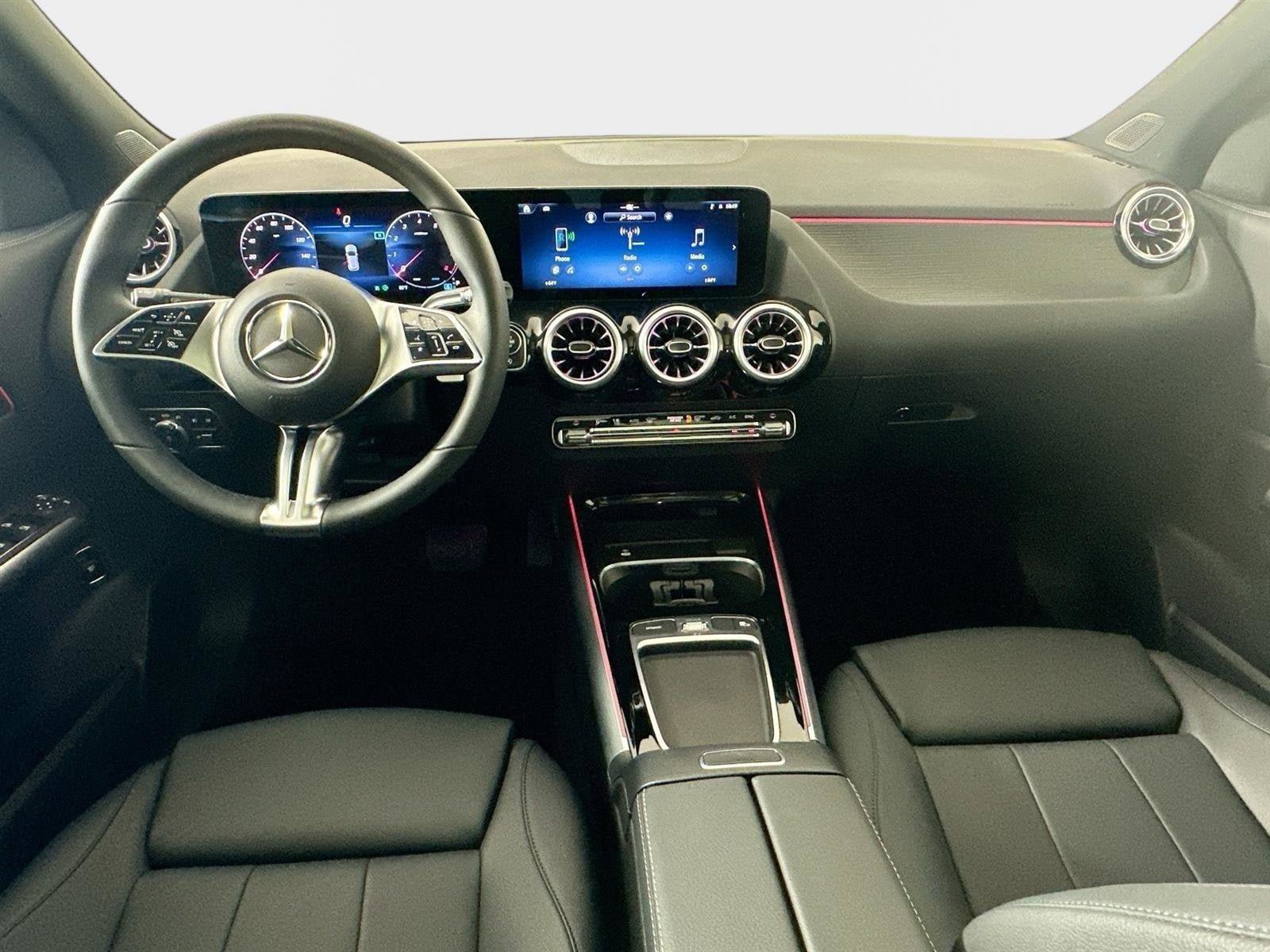 Certified 2026 Mercedes-Benz GLA 250 4MATIC image 28