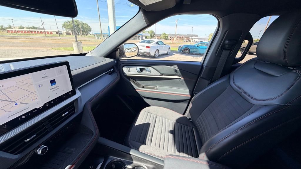 Used 2025 Ford Explorer ST-Line w/ Premium Package RWD image 25