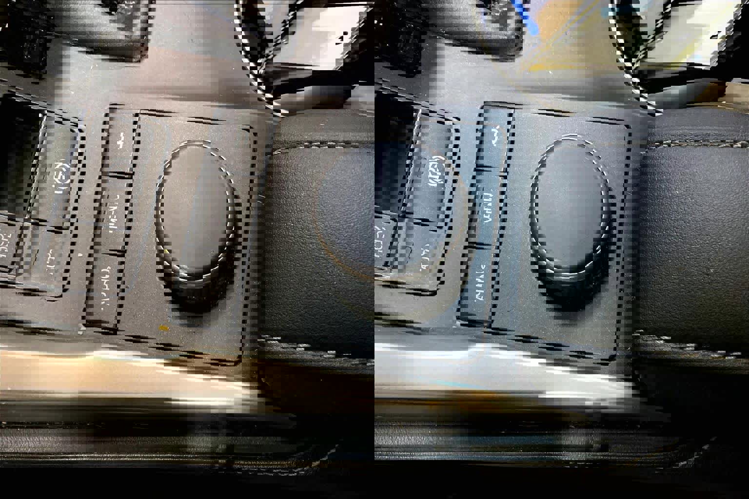 Used 2016 Lexus NX 200t AWD image 33