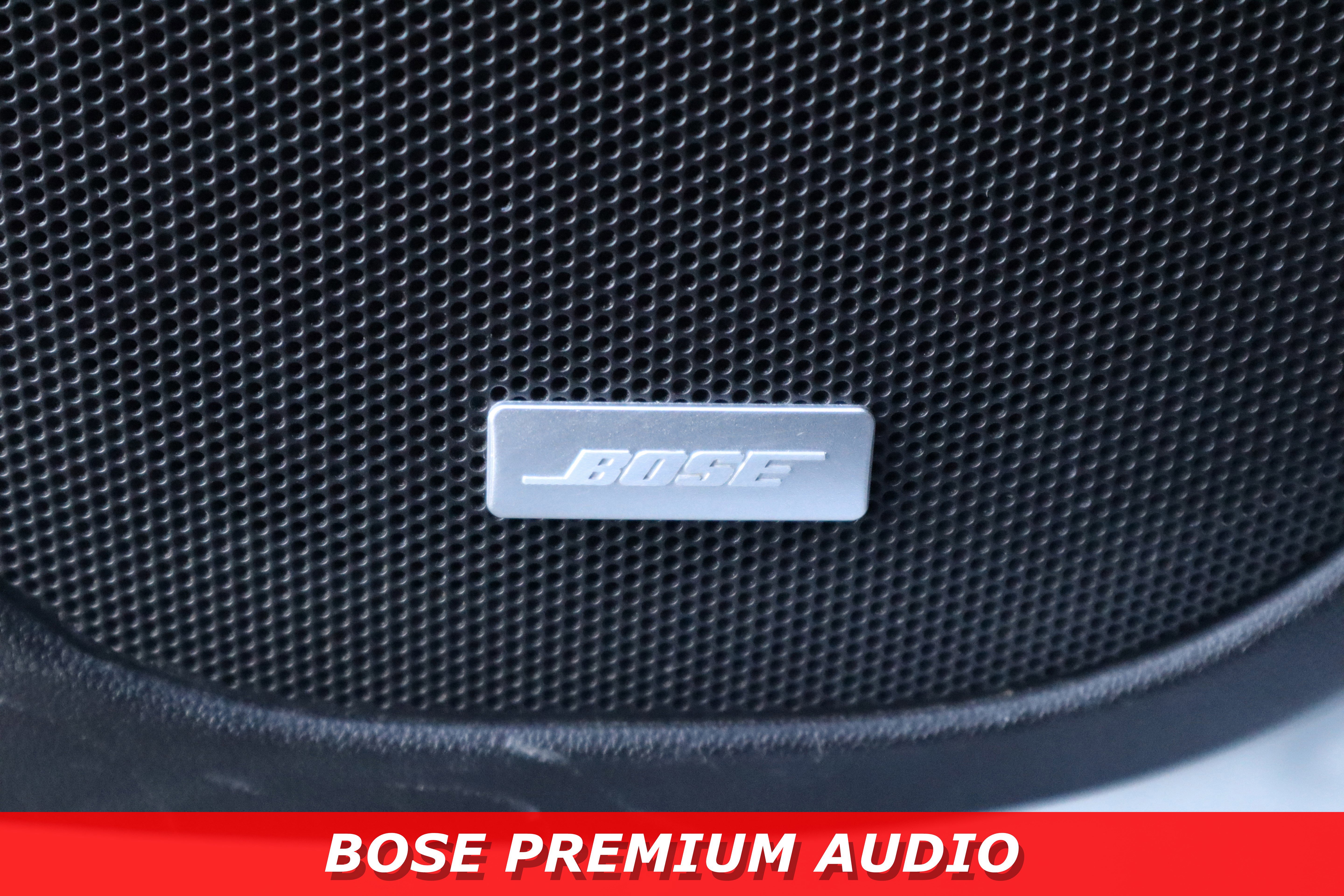 Used 2023 GMC Acadia SLT w/ Elevation Edition image 26