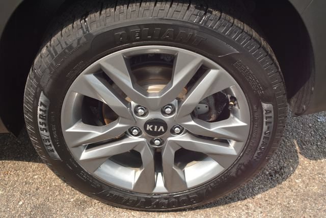Used 2021 Kia Seltos S AWD/4WD image 39